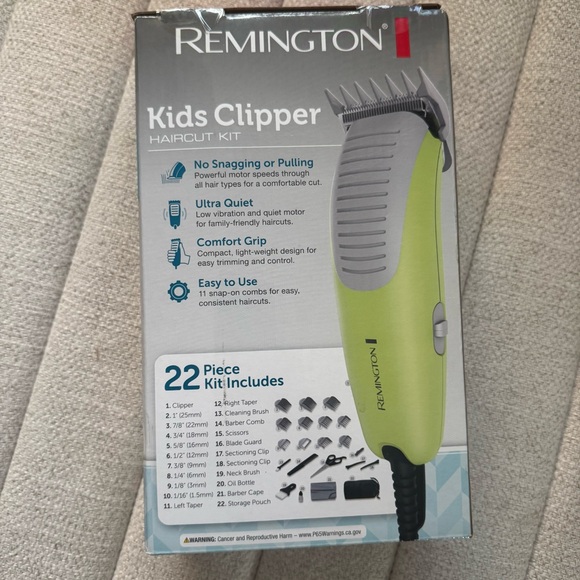 Remington Ultra Quiet Hair Clipper - Gray - Picture 3 of 4